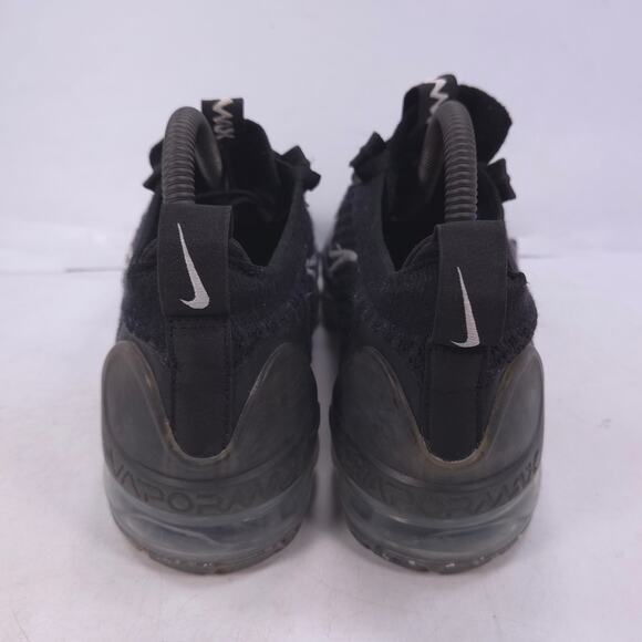 Nike Air Vapormax 2021 Athletic Running Shoe Womens Size 6.5 DC4112-002 Black - Picture 3 of 10